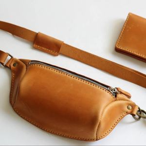 Sac de ceinture en cuir vintage taille hanche antivol personnalisable unisexe saint valentin cadeau LWB-0022 - Product Image 1