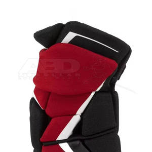 Guantes de hockey sobre hielo personalizados hechos con tela transpirable y interior suave que proporcionan un uso cómodo durante el entrenamiento. - Product Image 5