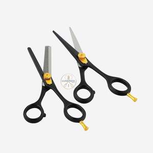 Ensemble de ciseaux de barbier pour droitiers, 2 pièces, multicolores, avec lames en acier japonais 420, manches courts, 28 dents, pour la coupe des cheveux et de la barbe - Product Image 5