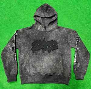 Sweat à capuche brodé en détresse à l'épaule pour hommes respirant et confortable à porter - Product Image 1