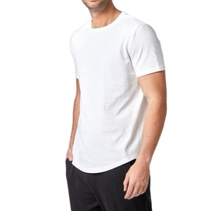 เสื้อยืดคอกลมแขนสั้นสีดำและสีขาวผ้าฝ้ายพิมพ์ลายปักโลโก้ตามแบบ OEM  รุ่น 2026 - Product Image 3