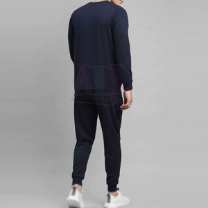 Conjunto Deportivo de Dos Piezas para Hombre, Transpirable, Ligero y de Alto Rendimiento, Material de Poliéster/Algodón para un Estilo Deportivo Informal - Product Image 5