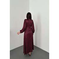 Robe en satin bordeaux à pois avec détails en dentelle et taille naturelle Elisa Fashion pour femme