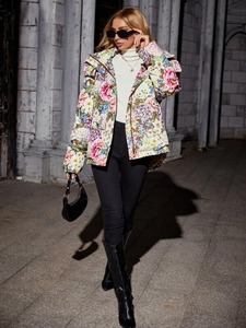 Meilleure vente Veste bouffante pour femmes tissu tissé respirant hiver chaud mode matelassé Design - Product Image 4