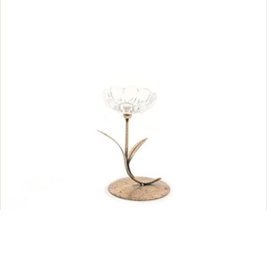 Vente chaude À La Main Conception Tea Light Bougie Votive Titulaire Doré Fini Dîner Table Top Décoration Bougeoir En Métal - Product Image 1