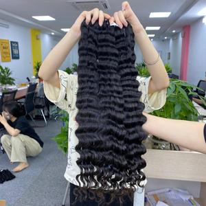Venta al por mayor 100% Raw Vietnam Remy extensiones de cabello doble dibujado suelta onda profunda paquetes de cabello con cutículas alineadas - Product Image 4