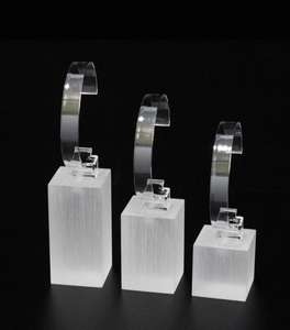 Présentoir de montre en acrylique de haute qualité: parfait pour les présentations de magasin et de fenêtre-Offre Spéciale! - Product Image 5