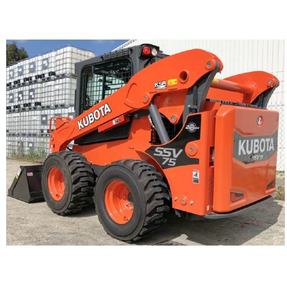 Vente de chargeuse compacte sur chenilles Kubota SSV65/75 ISO avec transmission standard à 2 vitesses et commandes par joystick. - Product Image 6