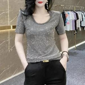 เสื้อคอกลมผู้หญิงสดใสติดเพชรเสื้อทรงเข้ารูปแขนสั้นเสื้อสำหรับผู้ไปทำงานอุตสาหกรรมหนักใหม่ฤดูร้อน - Product Image 1