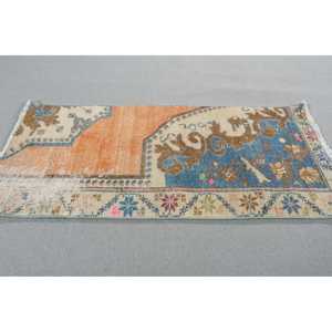 Alfombra Turca Pequeña de 1,6x3,3 pies, Alfombra Vintage, Alfombra de Lana con Diseño Floral Azul y Naranja - Product Image 3
