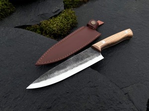Couteau de chef professionnel à manche en bois de frêne de haute qualité avec lame en acier au carbone pour le camping en cuisine avec une couverture en cuir - Product Image 5