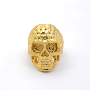 Bague en laiton plaqué or 18 carats avec visage de crâne gothique, style punk et motard, pour femme, vente en gros - Product Image 1