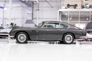 Gran Oferta: Aston Martin DB6 de 1966, Listo para Enviar - Product Image 3