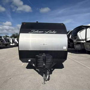 Autocaravana de aluminio personalizada Silver Lake 2300RD 2025 usada, de Este a Oeste, para viajes al aire libre y uso doméstico - Product Image 1
