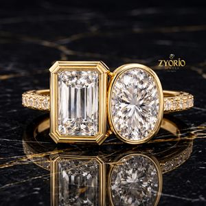 Toi et Moi Lab Grown Diamond <b>Ring</b>, 2CT Oval Emerald, 10K Gold Two Stone - Product Image 4