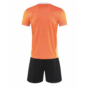 Uniforme de Fútbol para Hombre a Precio de Mayoreo, Uniforme Deportivo Personalizable 100% Poliéster, Nombre del Equipo Personalizado, Diseño Propio Disponible - Product Image 2