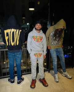 Sweat à capuche vintage en éponge française pour hommes avec logo personnalisé imprimé de haute qualité Streetwear délavé à l'acide et délavé au soleil - Product Image 4