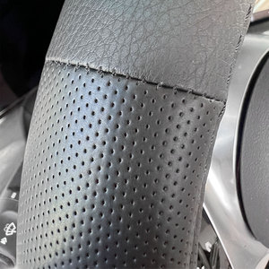 Copri volante per auto antiscivolo antiscivolo da 37-39cm in pelle e materiale in PU - Product Image 6