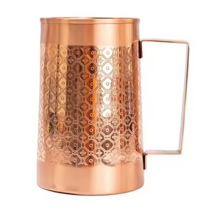 Pichet en cuivre fini de conception en relief avec 2 verres en cuivre pour servir de l'eau à la maison - Product Image 1