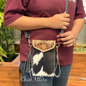 New Hand Tooled Leather Wristlet Crossbody Mobile Bag Cowhide Leather Cellphone Holster <b>Pouch</b> Bag Waist <b>Belt</b> Clip Case for Women - Product Image 1