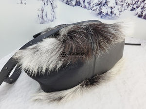 Tradebyd Fashion Pochette en cuir de chèvre Sac à main de luxe fait main Cadeau parfait pour les femmes - Product Image 4