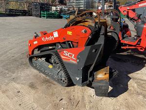 Kubota SCL1000 d'occasion Offres Spéciales Mini chargeuse compacte à dérapage Conception de chargeuse compacte efficace Livraison rapide en stock - Product Image 3