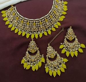 Ensemble collier boucles d'oreilles Kundan en alliage métallique ethnique en alliage de cuivre laiton perle mariages vêtements de mariée fiançailles - Product Image 4