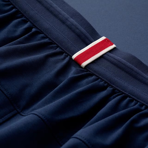 Pantalones cortos de lona de cintura media para hombre con cierre de cintura elástica Patrón sólido Tejido de punto Tinte liso Servicio OEM disponible - Product Image 4