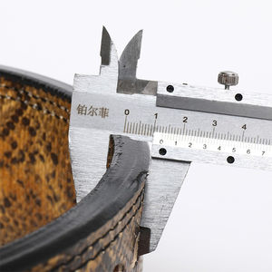 Cinturón de Gimnasio Ajustable y Transpirable de Cuero Vacuno Resistente, Hebilla de Palanca para Levantamiento de Pesas, 8 cm de Ancho, 10 mm y 13 mm de Grosor, Profesional - Product Image 5