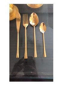 Ensemble de couverts à bord tourbillonnant fait à la main de haute qualité-Laiton en acier inoxydable pour le dessert comprend un cadeau promotionnel - Product Image 1