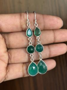 Boucles d'oreilles pendantes en onyx vert de style bohème en gros, plaquées argent sterling sur la base en laiton, fabrication de boucles d'oreilles pendantes tendance - Product Image 2