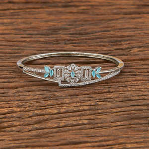 เทียมโรเดียมชุบเทียมเทรนด์เซ็ตเตอร์คลาสสิก Cz Kada ผู้ค้าส่งเครื่องประดับในอินเดีย - Product Image 2