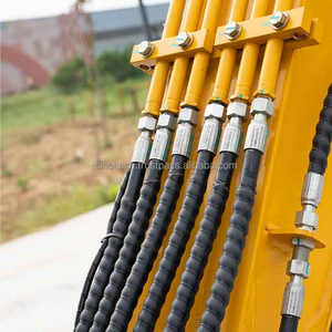 Venta caliente UCM SE17SR 1,7 T Micro excavadora sobre orugas para motor Kubota Mini excavadora para paisajismo agrícola con engranaje de bomba de Motor - Product Image 6