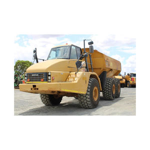 Se ofrecen camiones volquetes con elevador hidráulico de motor diésel y cuerpo de acero reforzado - Product Image 4