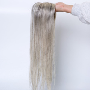 Topper Mono en Cheveux Humains Remy Européens <span class=keywords><strong>Blond</strong></span> <span class=keywords><strong>Cendré</strong></span> Argenté <span class=keywords><strong>Glacé</strong></span> 18 pouces Densité 150% (3x5 pouces 5x6.5 pouces) pour une Couverture Parfaite et un Entretien Réduit - Product Image 4
