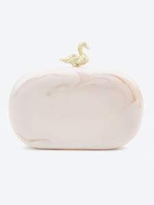 Boîte en résine pochette vente en gros pour la gamme de vêtements de fête sac en résine personnalisé pour Collection de mode de luxe à la main pochette en résine - Product Image 5