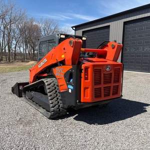 อะไหล่เครื่องยนต์รถตักล้อยาง Kubota SSV75 ปี 2025 คุณภาพพรีเมียม รถตักตีนตะขาบพร้อมตลับลูกปืนเครื่องยนต์ PLC ซื้อเลย - Product Image 2