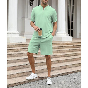 Conjunto de Verano de Manga Corta para Hombre, Camiseta y Pantalones Cortos para Playa, Diseñado para Comodidad y Estilo, Conjunto Deportivo para Gimnasio - Product Image 2