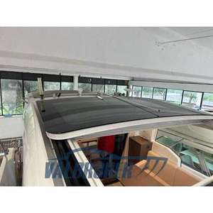 Lancha a Motor con Techo Rígido Sealine C335V - Product Image 3