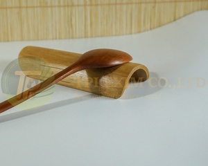 Cuillère de service en bois classique Toan Phat de haute qualité, artisanat imprimé sur mesure, écologique, livraison rapide, meilleur prix du Vietnam - Product Image 6