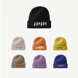 Gorros personalizados gratuitos, venta al por mayor, sombreros de invierno acrílicos 100% de punto OEM, proveedor directo de fábrica, moda cálida y cómoda - Product Image 1