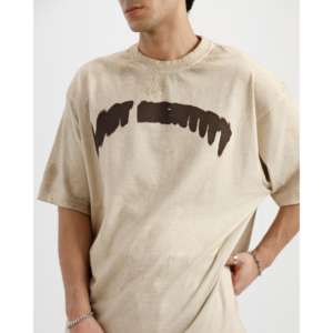 Camiseta Oversize Lavada con Efecto Desgastado, 100% Algodón Jersey de Tejido Pesado (280-300 Gramos), Estilo Cut & Sew, Camisetas Estampadas - Product Image 4