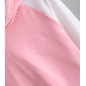 2025 nouveauté Logo personnalisé brodé respirant 100% coton biologique sweat à capuche court pour les femmes fermeture éclair conception bouffée automne - Product Image 6