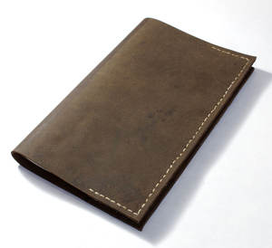 Diario de Cuero de Búfalo Recargable, Hecho a Mano, Estilo Ejecutivo, con Acabado Antiguo Personalizado para Escuelas - Product Image 3