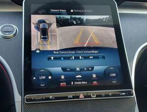 NOUVELLE OFFRE 2022 RÉCEMMENT UTILISÉE PREMIUM MID SIZE C CLASS 300 BERLINE AVEC MOTEUR PUISSANT POUR UNE MANIPULATION AGILE UNE CONDUITE EN TOUTE LISSE - Product Image 4