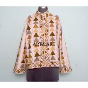 Chaqueta de Alta Calidad para Mujer, Estilo Boho Chic, Ecológica, de Secado Rápido, de Lujo, de Terciopelo, con Bordado Floral Suzani, Acolchada de Algodón Regular - Product Image 1