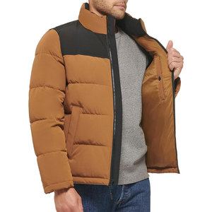 แจ็คเก็ตกันลมสำหรับผู้ชายเสื้อ2025บอมเบอร์มีฮู้ดกันน้ำมีโลโก้ออกแบบได้ตามต้องการสำหรับฤดูหนาว - Product Image 5