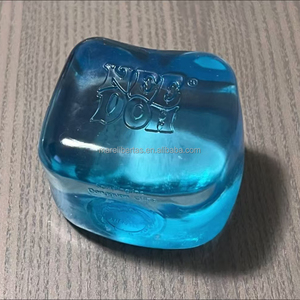 Juguete Antiestrés de Cubo de Hielo, Juguete de Descompresión 3D de Rebote Lento, Cubo para Apretar para Aliviar el Estrés para Todas las Edades - Product Image 1