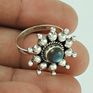 Fabuleux Design 925 Sterling Silver Natural Blue Fire Labradorite Gemstone Flower Shape Ring Bijoux faits à la main Fournisseur en gros - Product Image 4