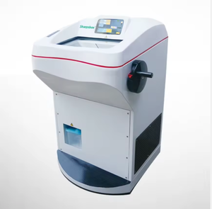 Microtome cryostat de précision avec contrôle par écran tactile pour la sectionnement de tissus congelés - Product Image 3